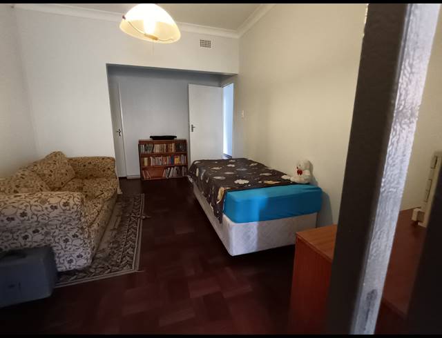 3 BEDROOM HOUSE FOR SALE IN SOUTH CREST